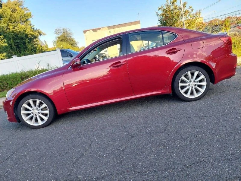 2009 Lexus IS 2nd Gen - Image 8 of 12
