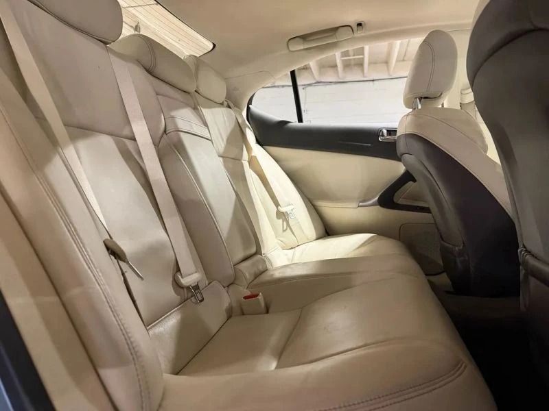 2009 Lexus IS 2nd Gen - Image 11 of 12