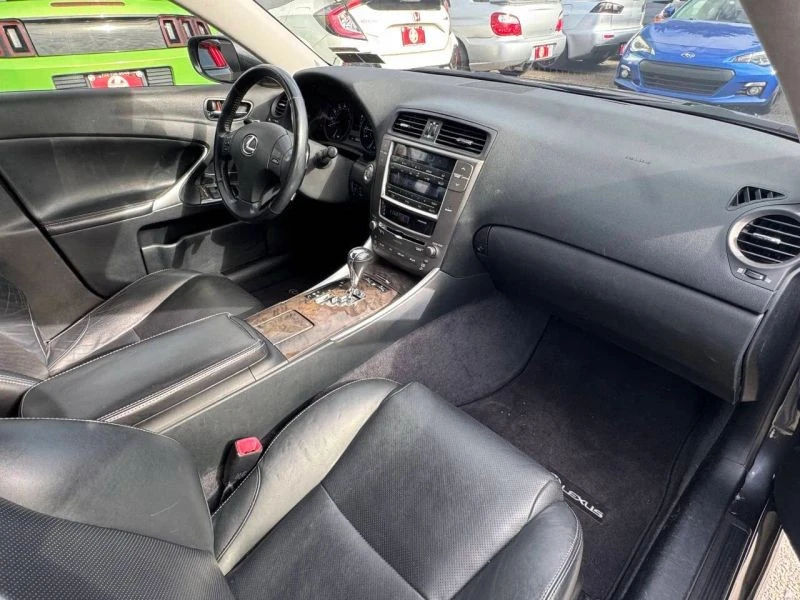 2009 Lexus IS 2nd Gen - Image 11 of 12