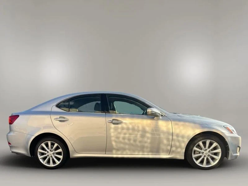 2009 Lexus IS 2nd Gen - Image 5 of 12