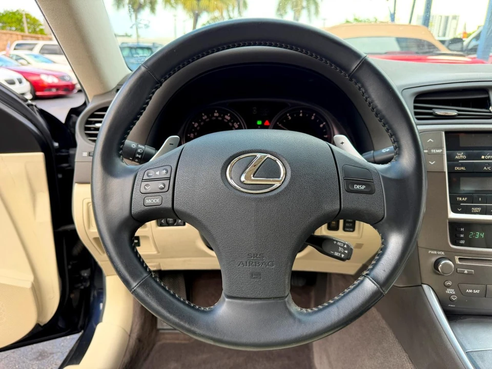 2009 Lexus IS 2nd Gen - Image 26 of 31