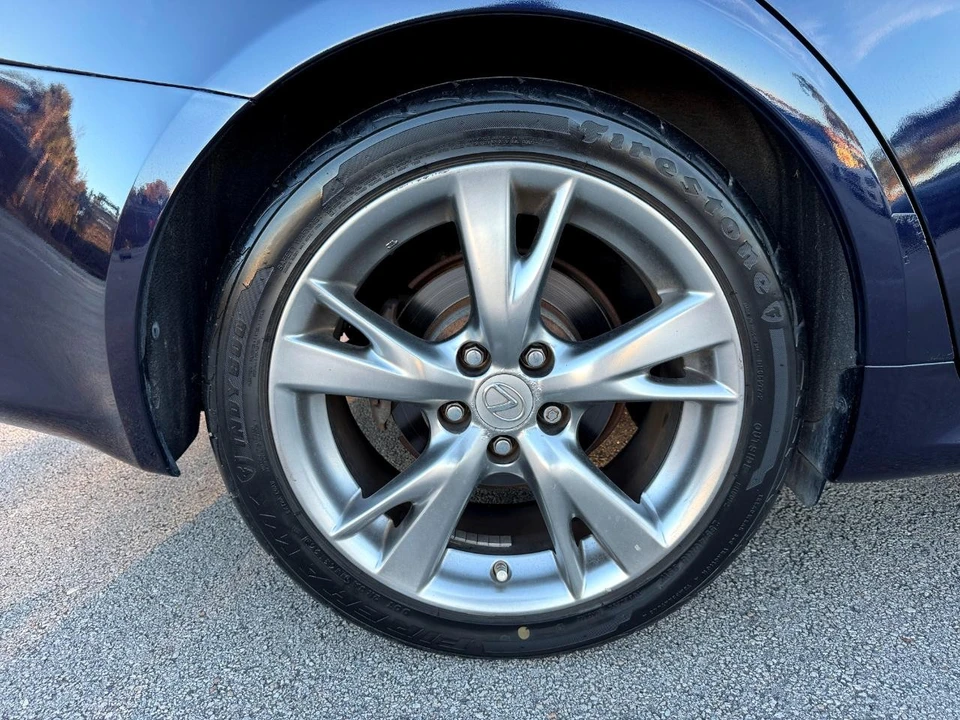 2009 Lexus IS 2nd Gen - Image 17 of 31