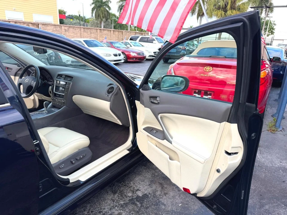 2009 Lexus IS 2nd Gen - Image 31 of 31