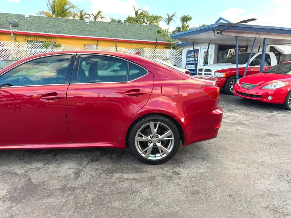 2009 Lexus IS 2nd Gen - Image 15 of 31