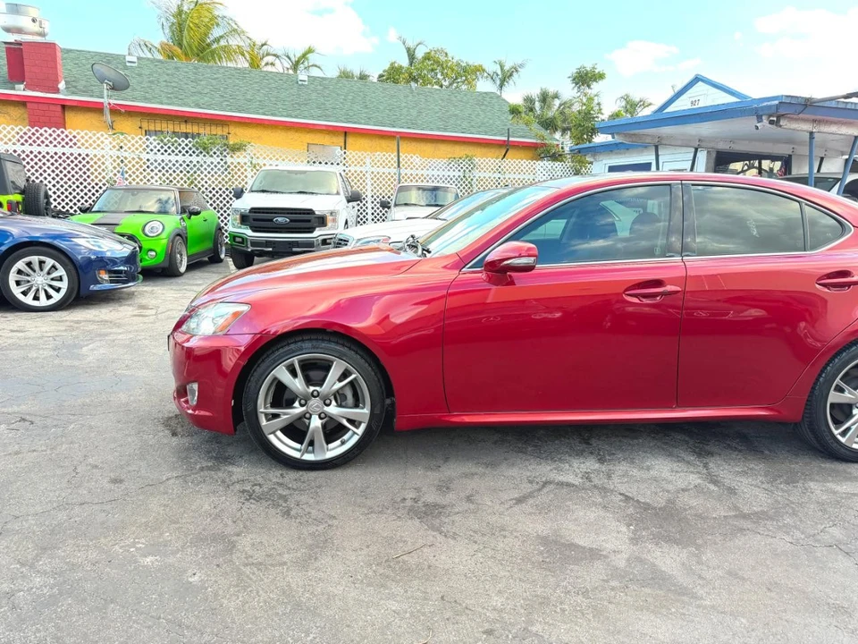 2009 Lexus IS 2nd Gen - Image 14 of 31