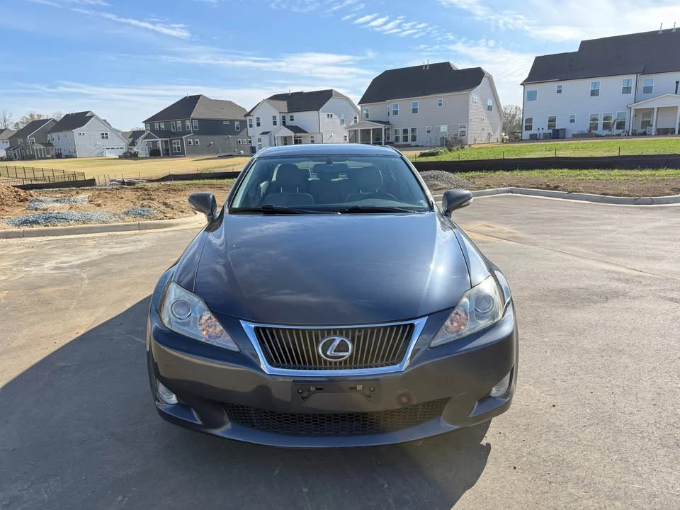 2009 Lexus IS 2nd Gen - Image 2 of 19