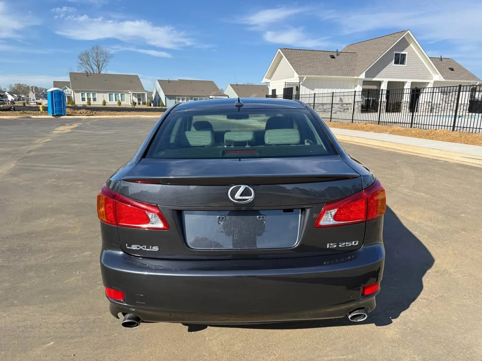 2009 Lexus IS 2nd Gen - Image 5 of 19