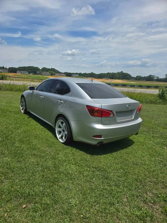 2009 Lexus IS 2nd Gen - Image 4 of 10