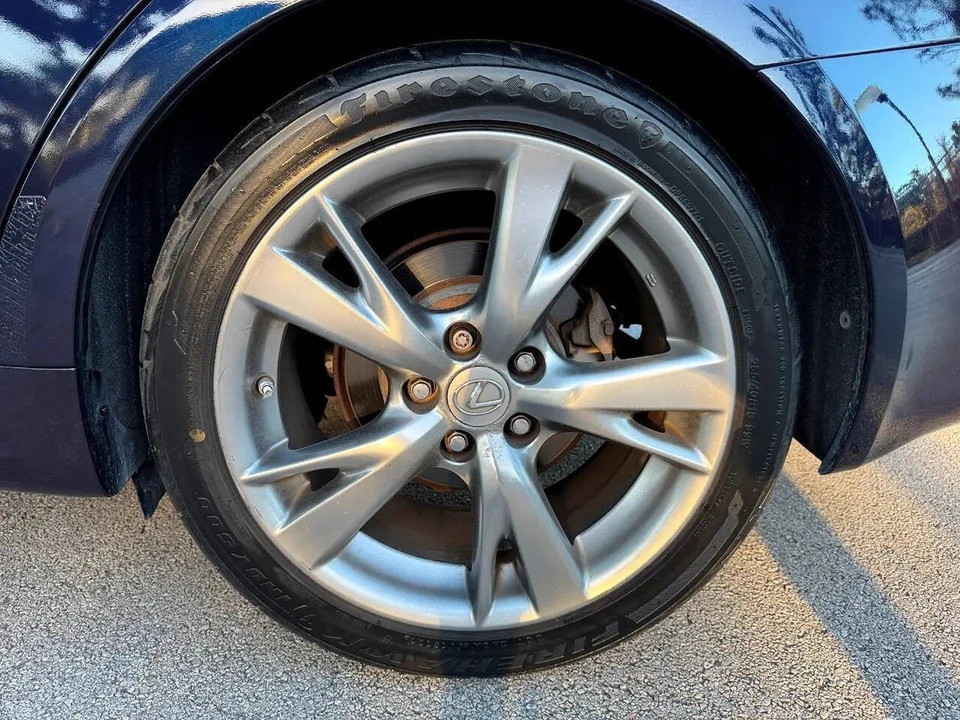 2009 Lexus IS 2nd Gen - Image 20 of 31