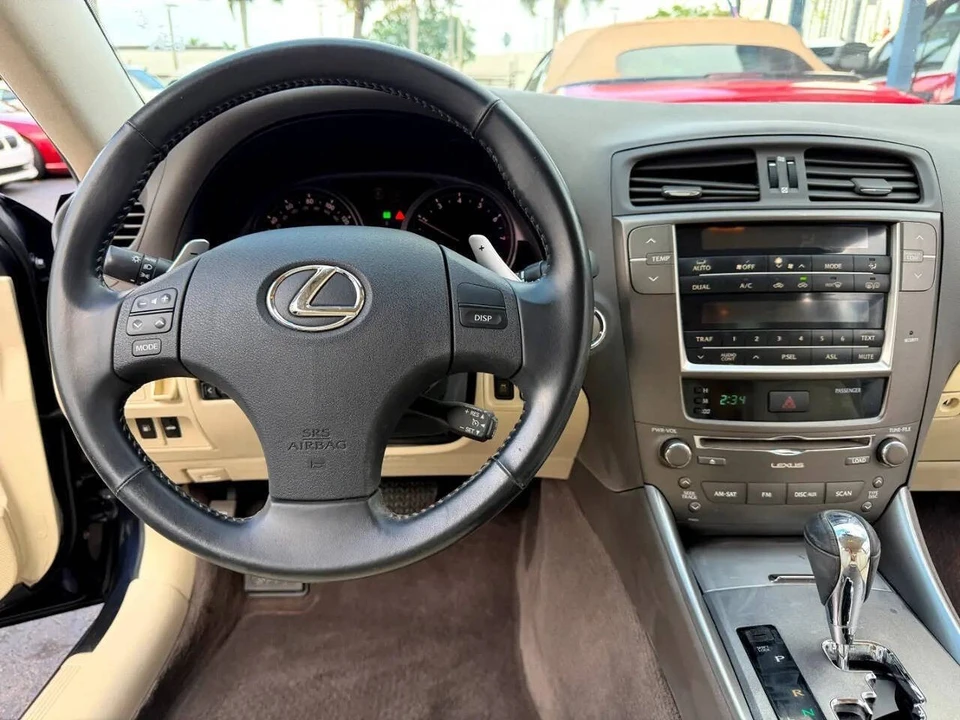 2009 Lexus IS 2nd Gen - Image 27 of 31