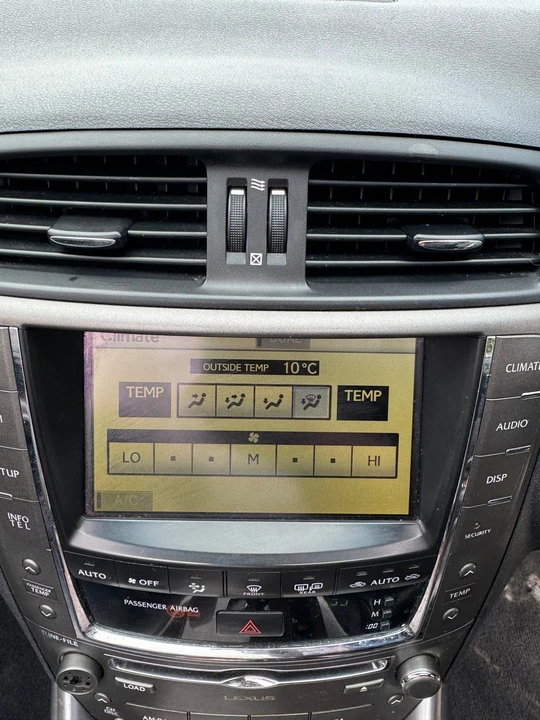 2009 Lexus IS 2nd Gen - Image 14 of 30