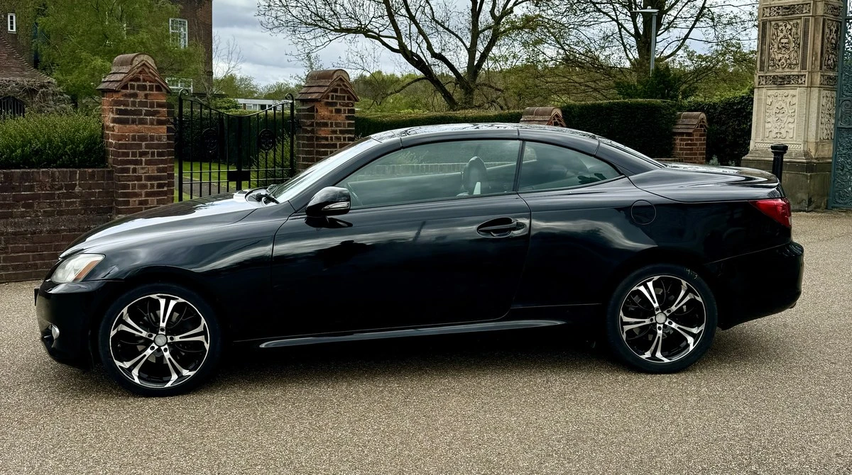 2009 Lexus IS 2nd Gen - Image 8 of 30