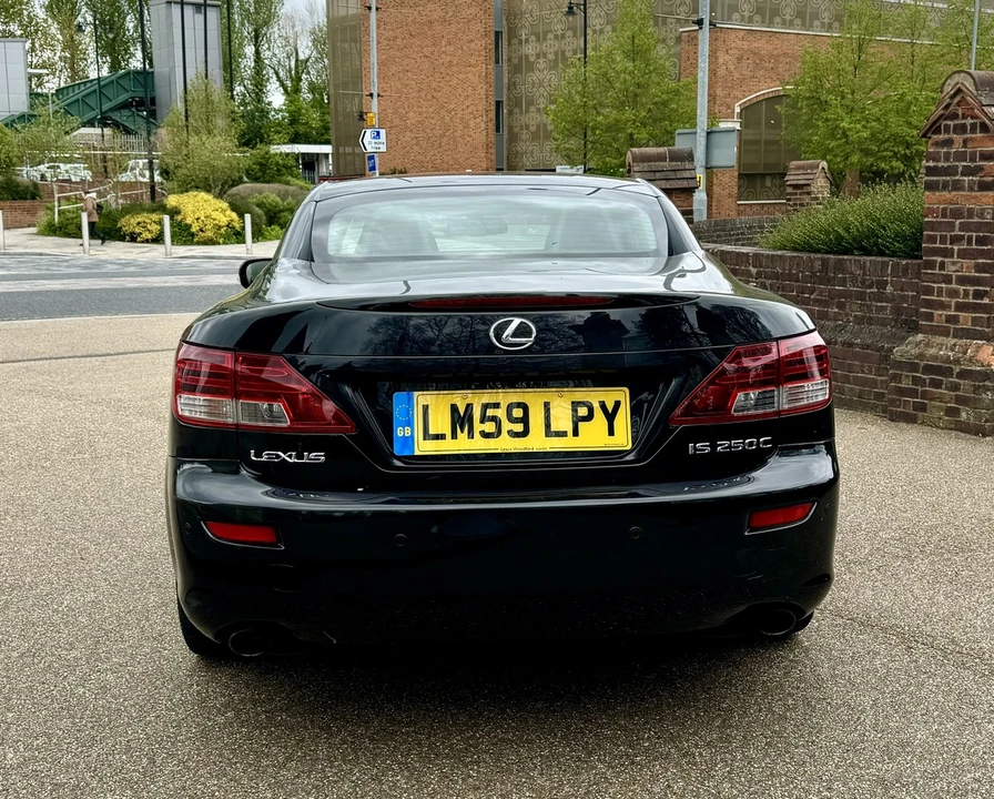 2009 Lexus IS 2nd Gen - Image 10 of 30
