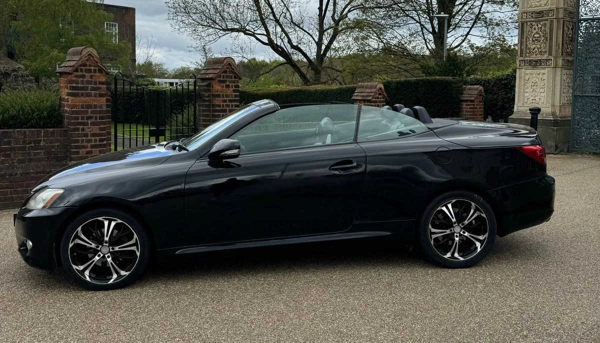 2009 Lexus IS 2nd Gen - Image 3 of 30