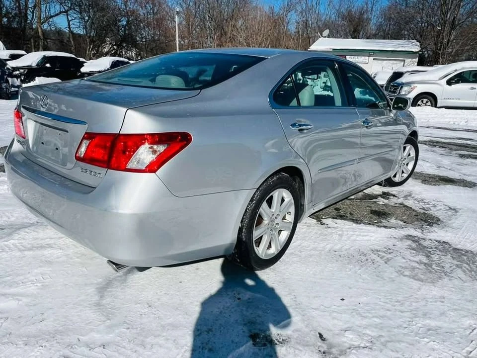 2009 Lexus IS 2nd Gen - Image 2 of 13