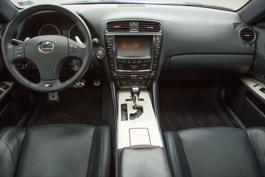 2009 Lexus IS F 2nd Gen - Image 15 of 22