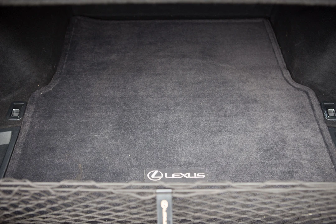 2009 Lexus IS F 2nd Gen - Image 20 of 22