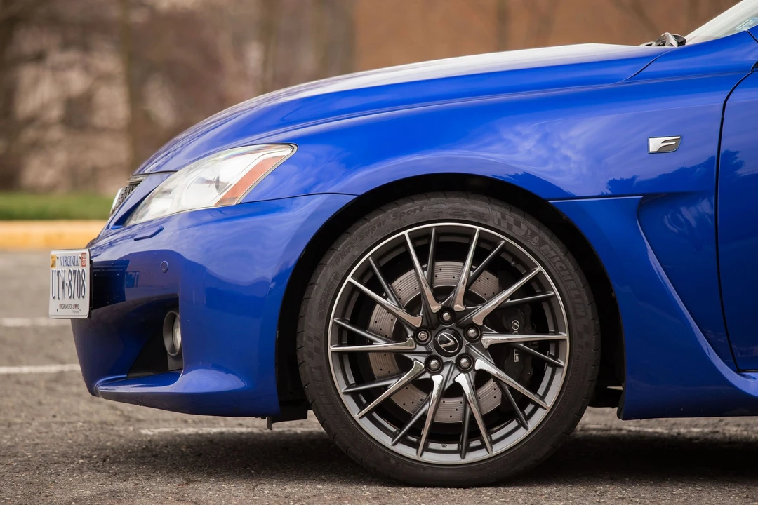 2009 Lexus IS F 2nd Gen - Image 6 of 22