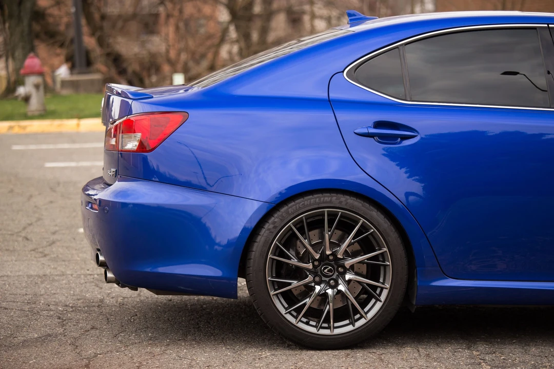 2009 Lexus IS F 2nd Gen - Image 13 of 22
