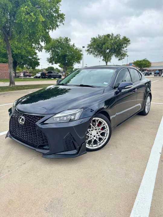 2009 Lexus IS 2nd Gen - Image 2 of 15