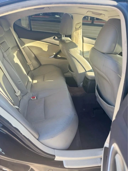 2009 Lexus IS 2nd Gen - Image 13 of 15