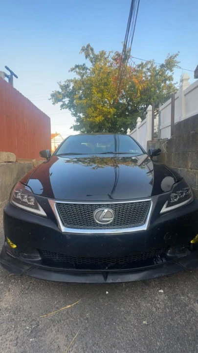 2009 Lexus IS 2nd Gen - Image 3 of 11