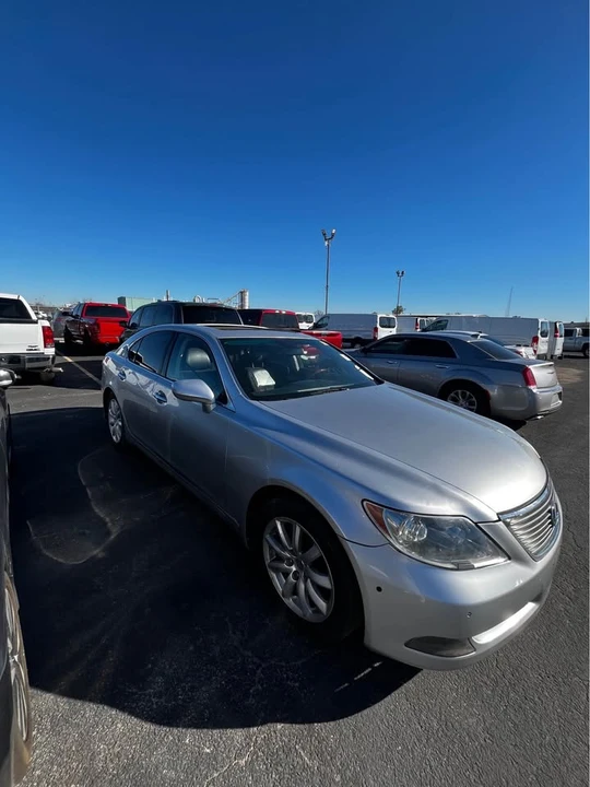 2008 Lexus LS 4th Gen - Image 2 of 7