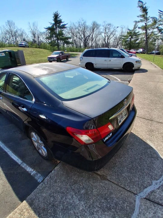2009 Lexus LS 4th Gen - Image 2 of 5