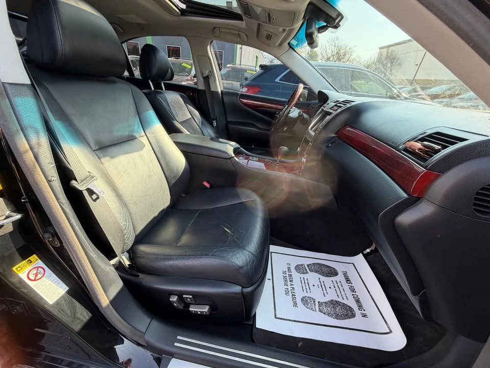 2009 Lexus LS 4th Gen - Image 9 of 20