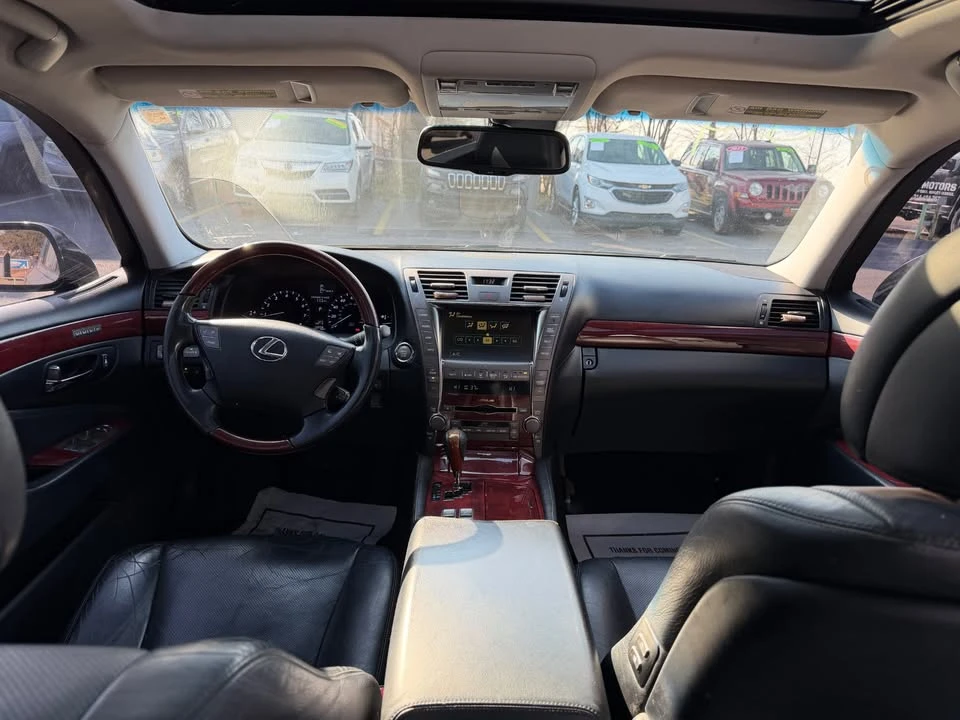 2009 Lexus LS 4th Gen - Image 8 of 20