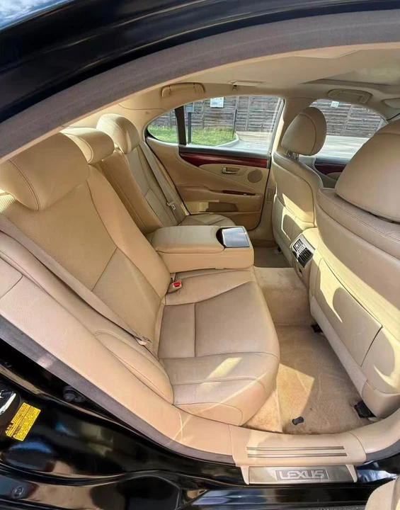 2009 Lexus LS 4th Gen - Image 5 of 10