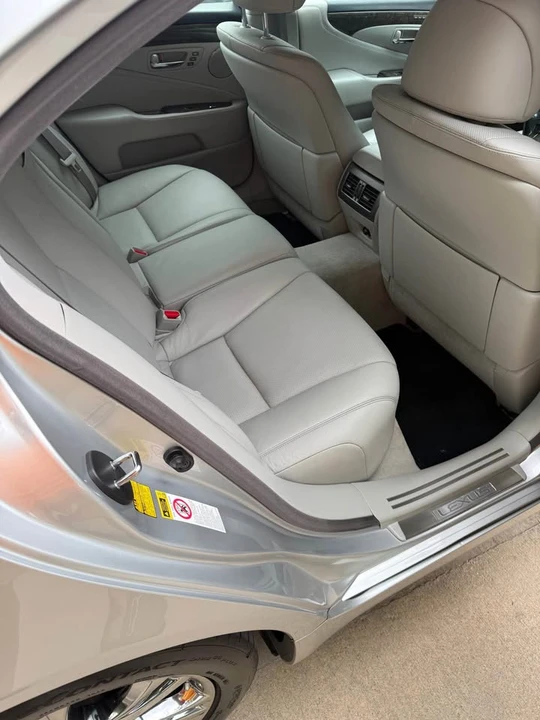 2009 Lexus LS 4th Gen - Image 6 of 9