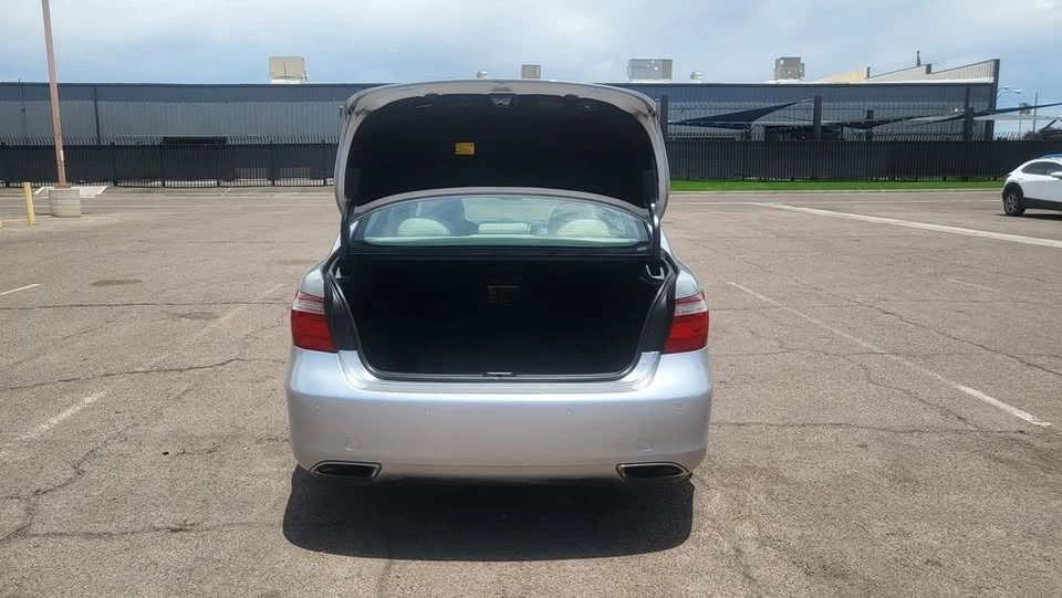 2009 Lexus LS 4th Gen - Image 11 of 20