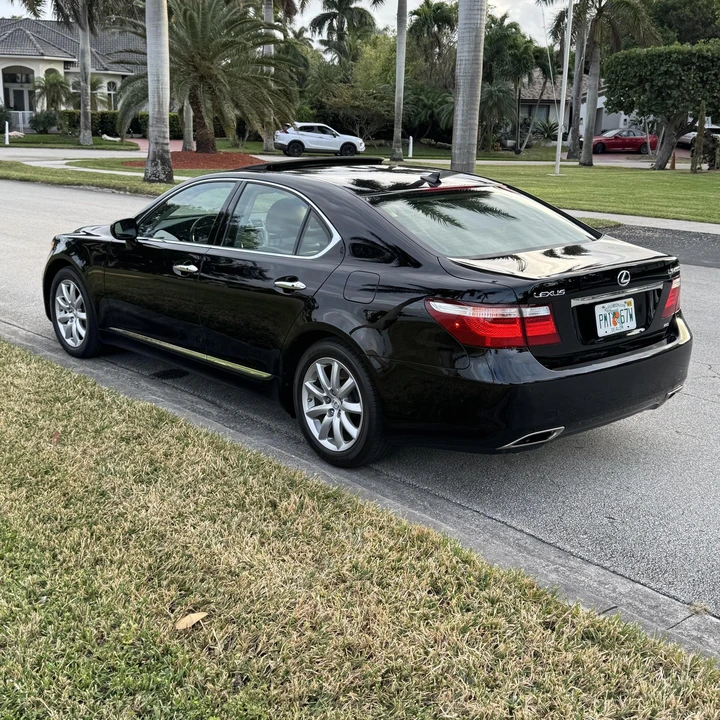 2009 Lexus LS 4th Gen - Image 8 of 12