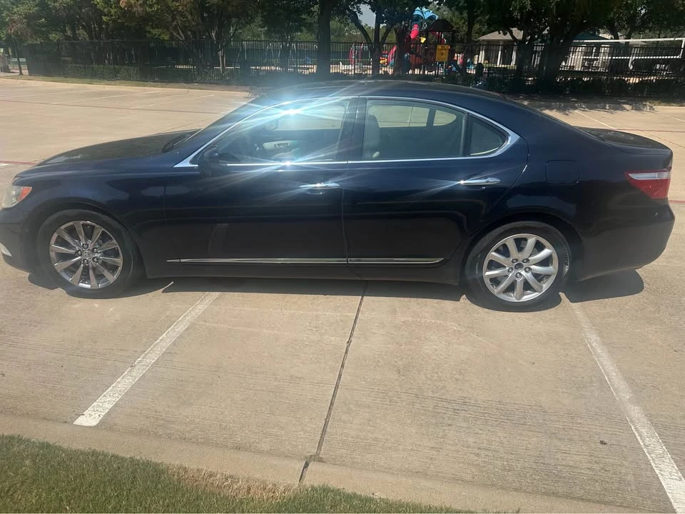 2009 Lexus LS 4th Gen - Image 7 of 16