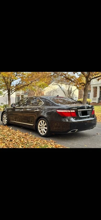 2009 Lexus LS 4th Gen - Image 4 of 18