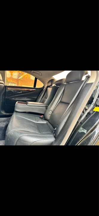 2009 Lexus LS 4th Gen - Image 10 of 18