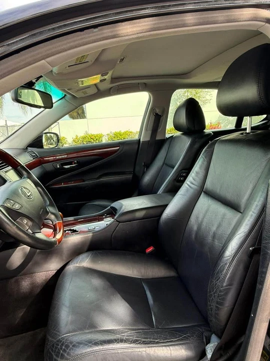 2009 Lexus LS 4th Gen - Image 8 of 9
