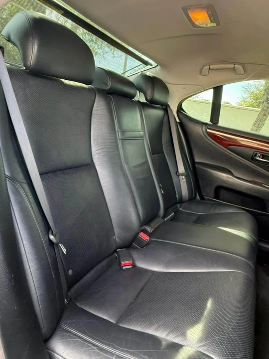 2009 Lexus LS 4th Gen - Image 6 of 9