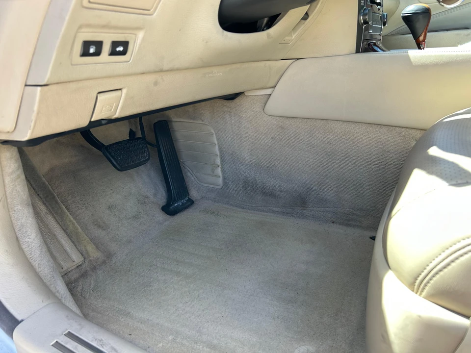 2009 Lexus LS 4th Gen - Image 31 of 31