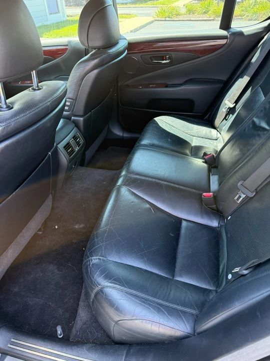 2009 Lexus LS 4th Gen - Image 3 of 15