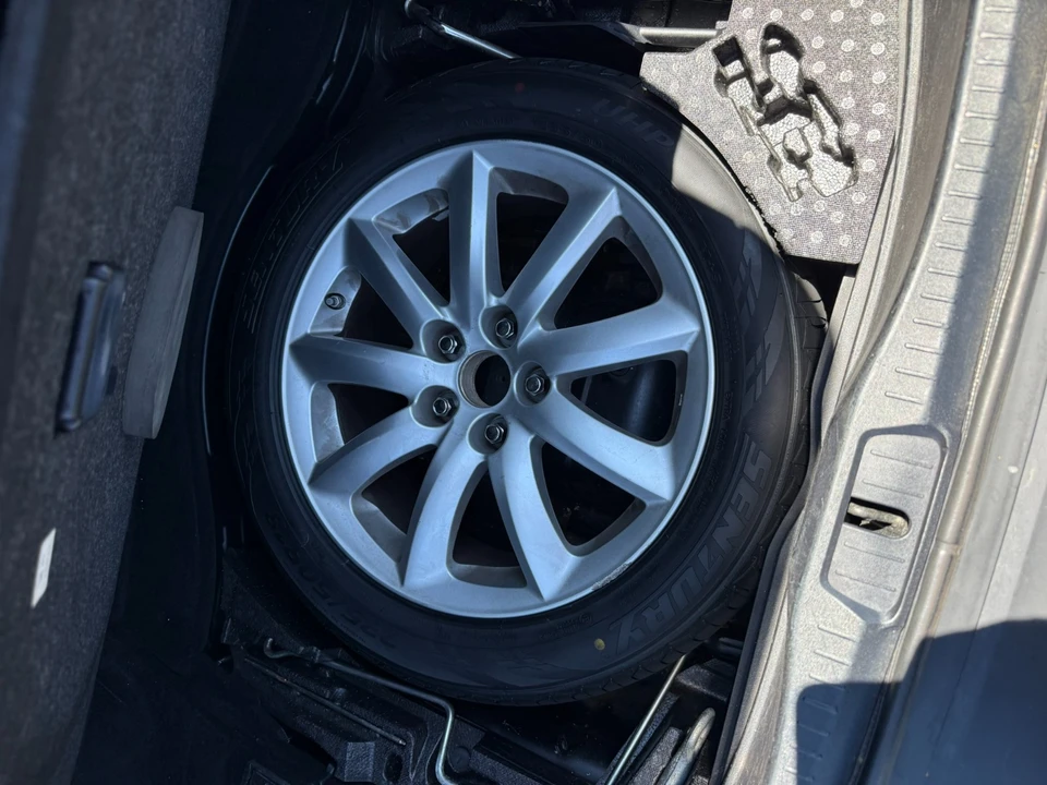 2009 Lexus LS 4th Gen - Image 15 of 15