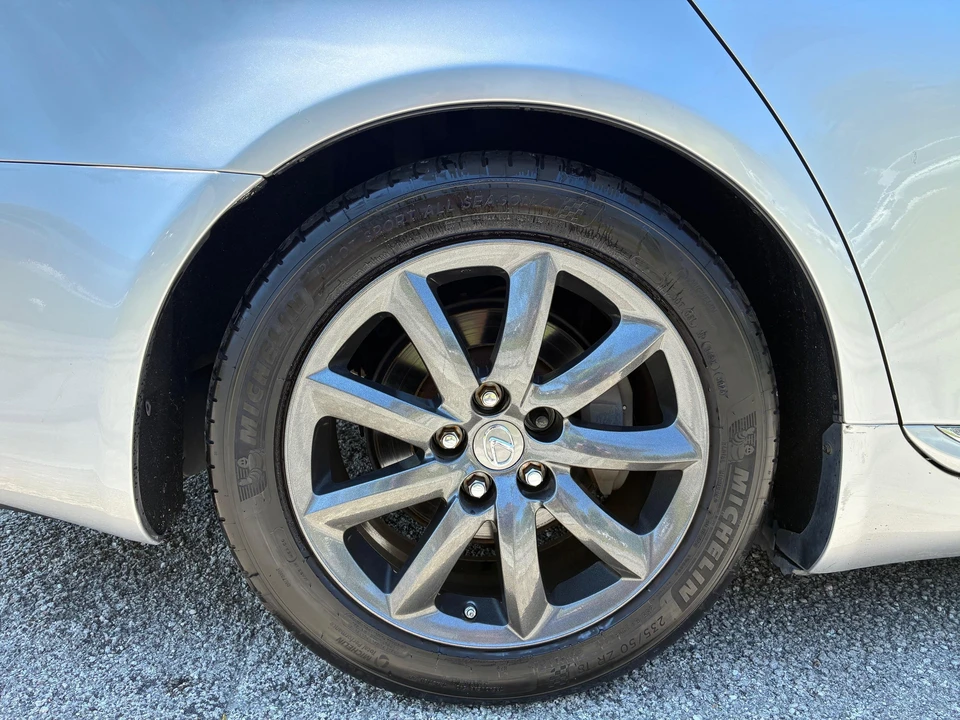 2009 Lexus LS 4th Gen - Image 30 of 31