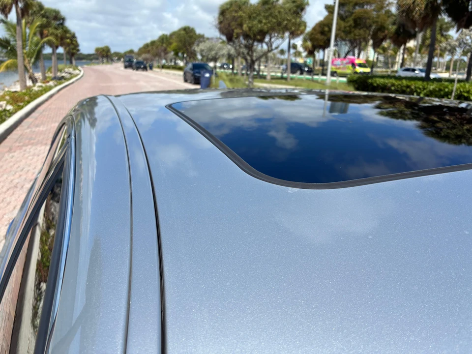 2009 Lexus LS 4th Gen - Image 23 of 31
