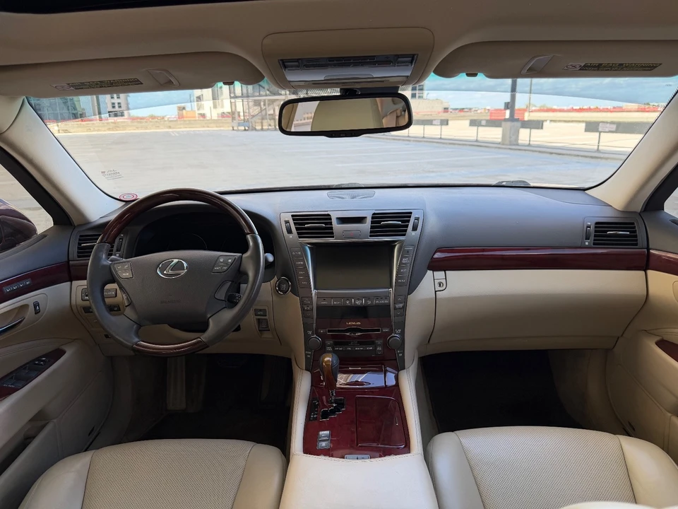 2009 Lexus LS 4th Gen - Image 19 of 21