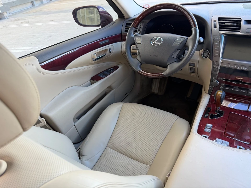 2009 Lexus LS 4th Gen - Image 20 of 21