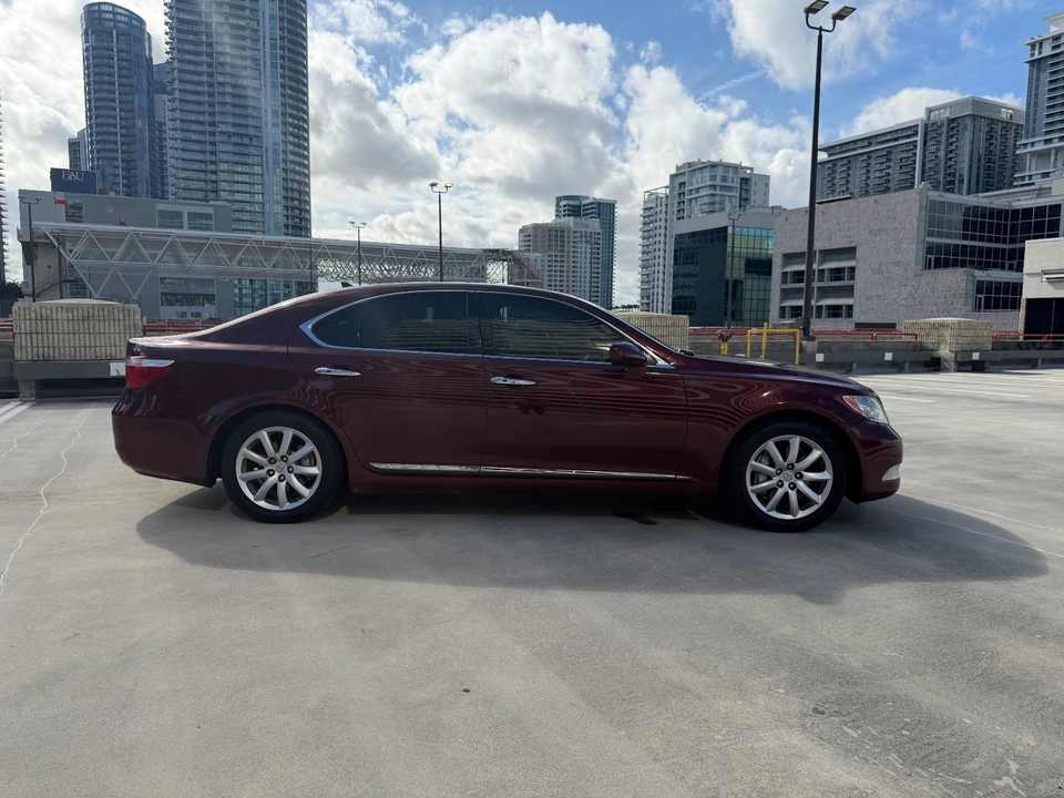 2009 Lexus LS 4th Gen - Image 6 of 21