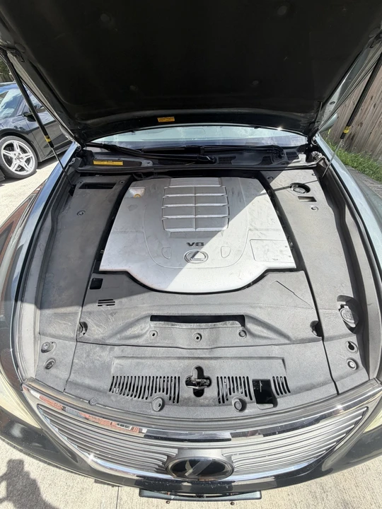 2009 Lexus LS 4th Gen - Image 8 of 16