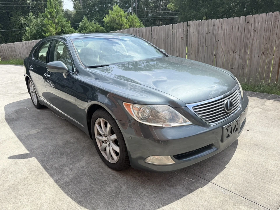 2009 Lexus LS 4th Gen - Image 2 of 16