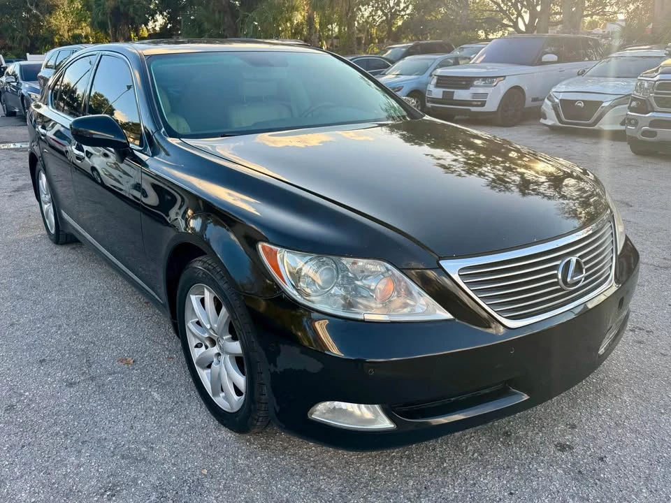 2009 Lexus LS 4th Gen - Image 9 of 16